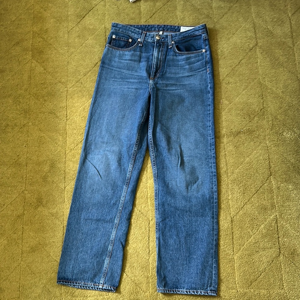 Rag & Bone Ruth super high-rise straight leg jeans. Sz 28.